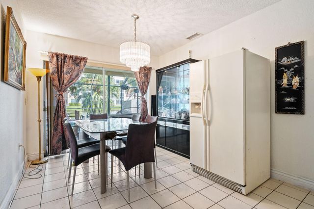 10331 NW 24th Ct, Sunrise, FL 33322