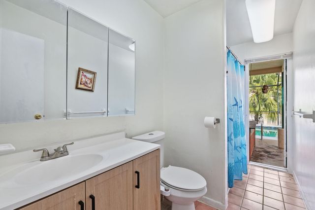 10331 NW 24th Ct, Sunrise, FL 33322