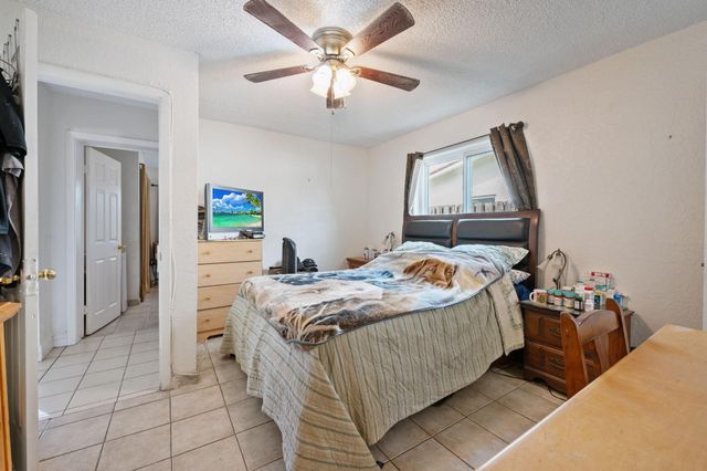 10331 NW 24th Ct, Sunrise, FL 33322