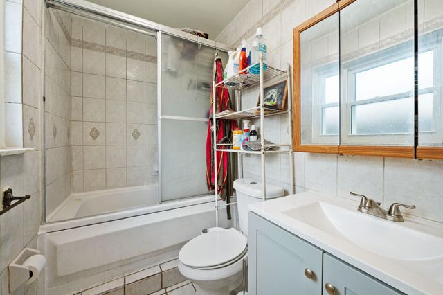 10331 NW 24th Ct, Sunrise, FL 33322