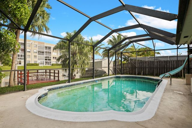 10331 NW 24th Ct, Sunrise, FL 33322