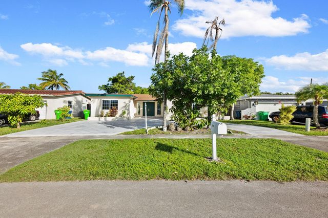 10331 NW 24th Ct, Sunrise, FL 33322