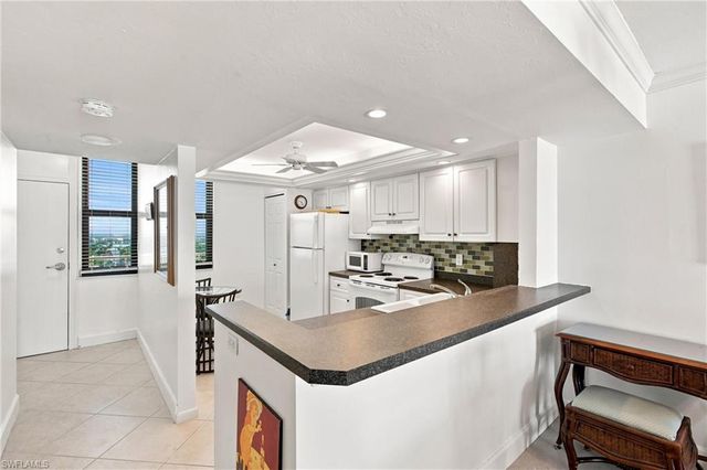 260 Seaview CT 1805, Marco Island, FL 34145