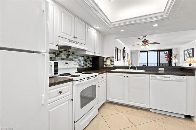 260 Seaview CT 1805, Marco Island, FL 34145
