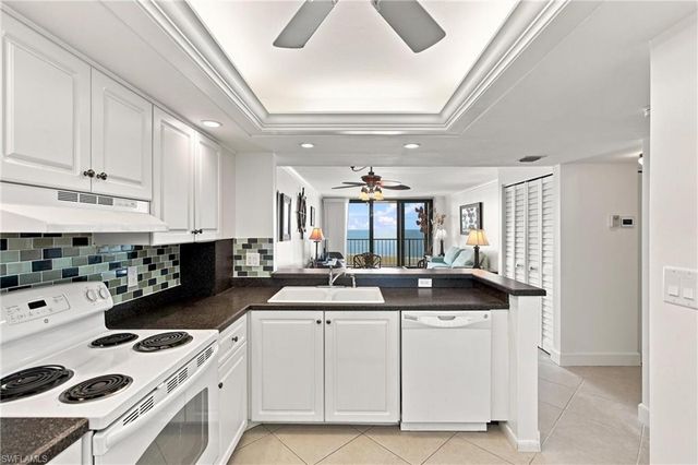 260 Seaview CT 1805, Marco Island, FL 34145