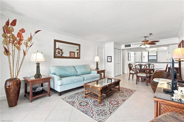 260 Seaview CT 1805, Marco Island, FL 34145
