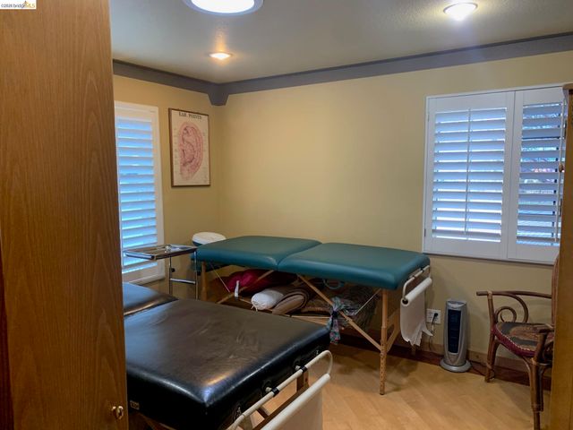 2 Belshaw St, Antioch, CA 94509