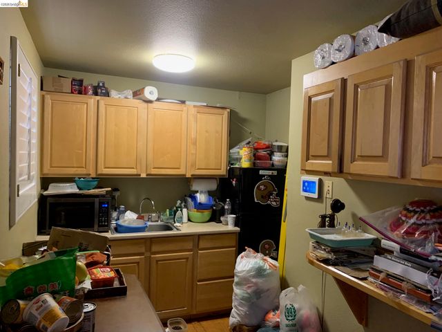 2 Belshaw St, Antioch, CA 94509