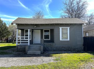 5205 Calloway Street A, Sansom Park, TX 76114