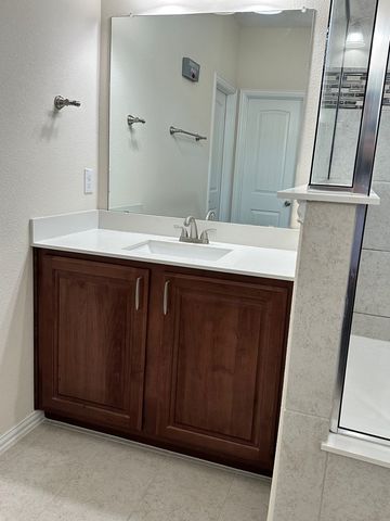 4725 Cash Drive, Carrollton, TX 75010