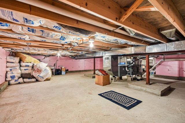 407 Fairfield Drive, Island Lake, IL 60042