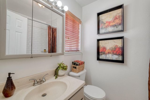 6612 Ashland DR, Austin, TX 78723