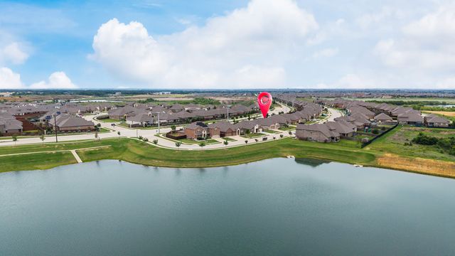 10117 Table Bluff Street, Aubrey, TX 76227