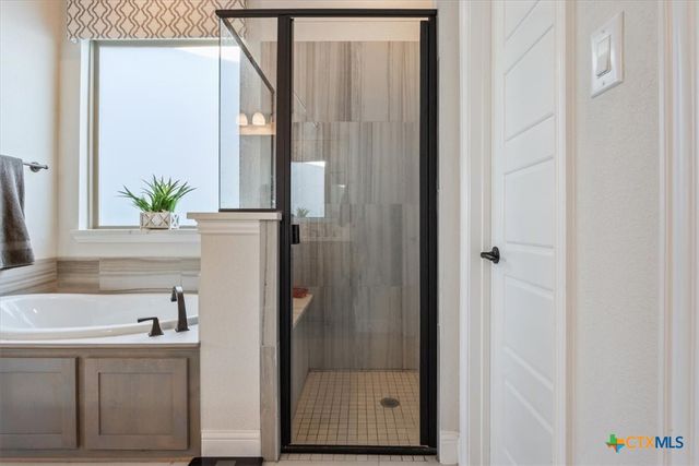 2606 Legacy Ranch Drive, Temple, TX 76502