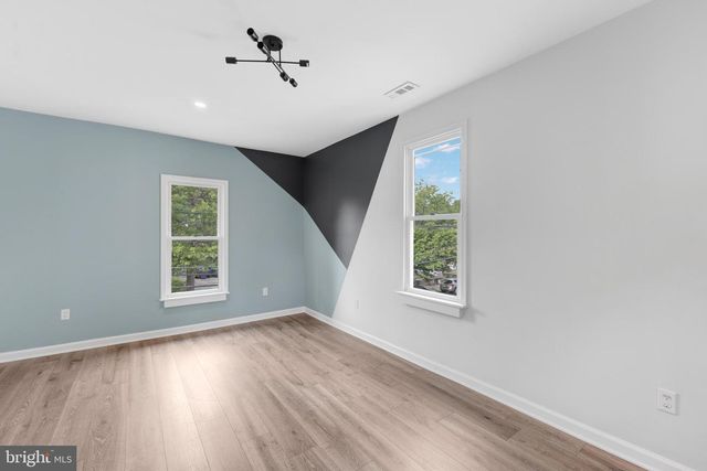 45 E CENTRE ST, Woodbury, NJ 08096