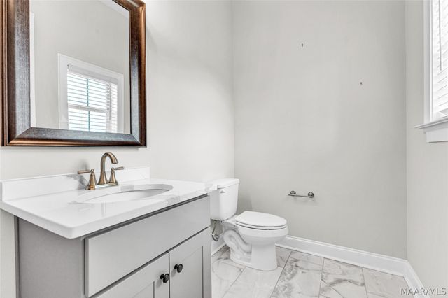 526 Midland Drive, Wetumpka, AL 36093