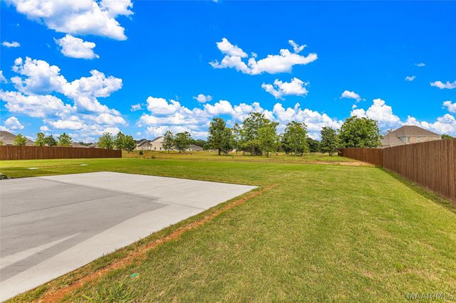 526 Midland Drive, Wetumpka, AL 36093