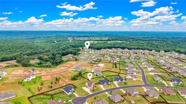 526 Midland Drive, Wetumpka, AL 36093