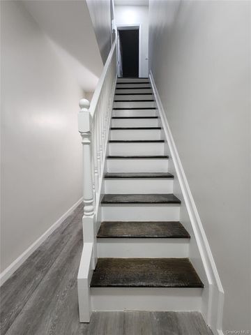 225 S 11th Avenue, Mount Vernon, NY 10550