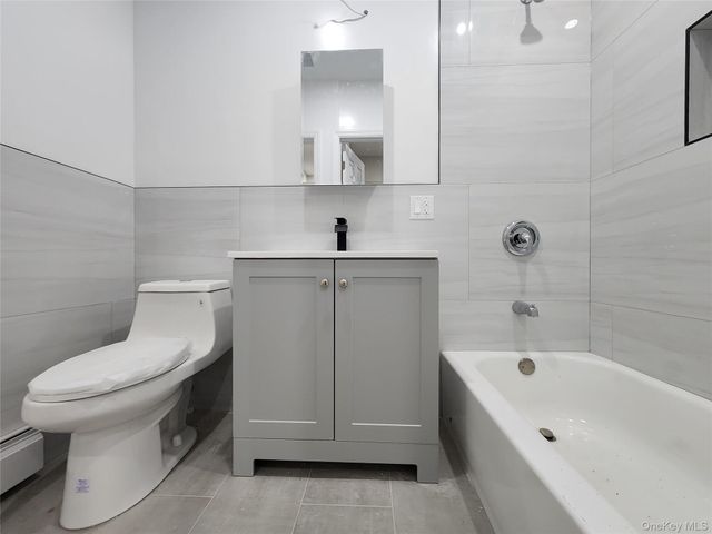 225 S 11th Avenue, Mount Vernon, NY 10550