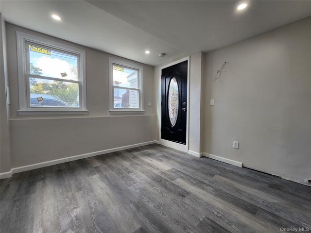 225 S 11th Avenue, Mount Vernon, NY 10550