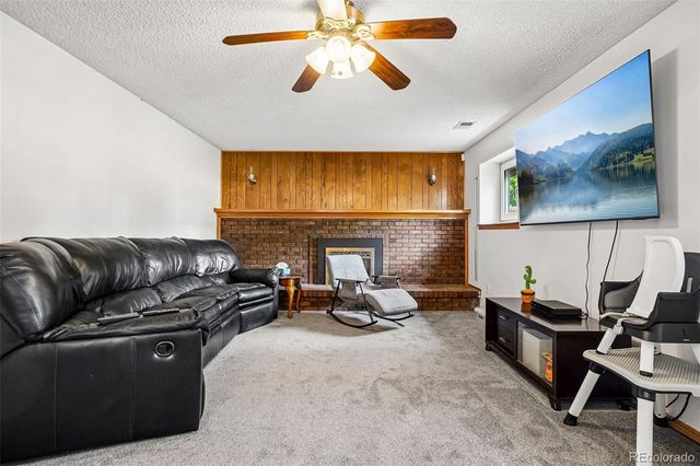 3208 S Ensenada Way, Aurora, CO 80013
