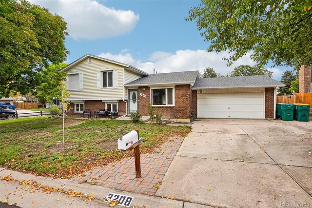 3208 S Ensenada Way, Aurora, CO 80013