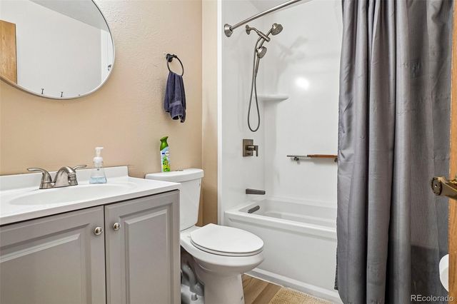 3208 S Ensenada Way, Aurora, CO 80013