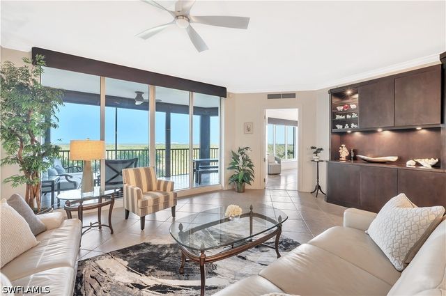 23850 Via Italia CIR 404, Estero, FL 34134