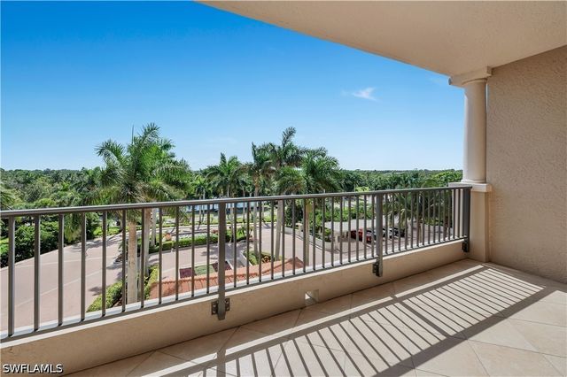 23850 Via Italia CIR 404, Estero, FL 34134
