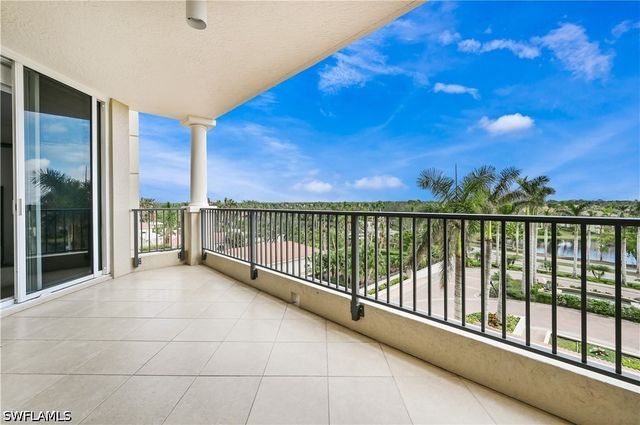 23850 Via Italia CIR 404, Estero, FL 34134