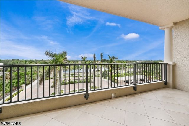 23850 Via Italia CIR 404, Estero, FL 34134