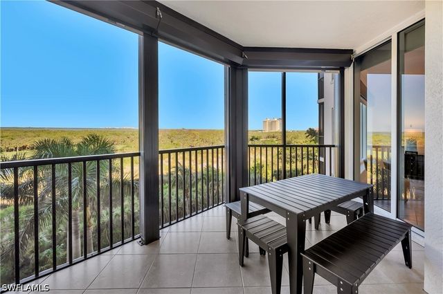23850 Via Italia CIR 404, Estero, FL 34134