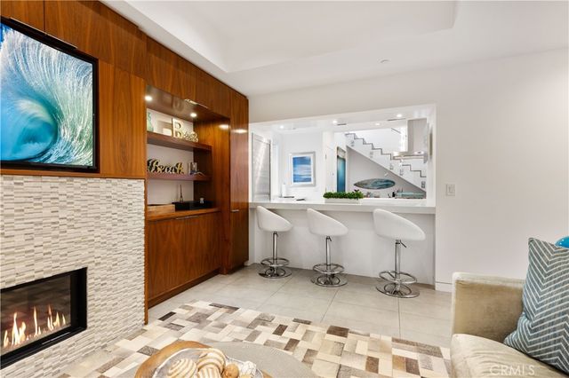 44 61st Place, Long Beach, CA 90803