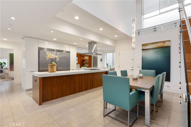 44 61st Place, Long Beach, CA 90803