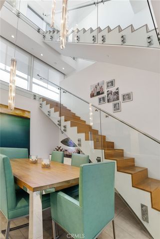 44 61st Place, Long Beach, CA 90803