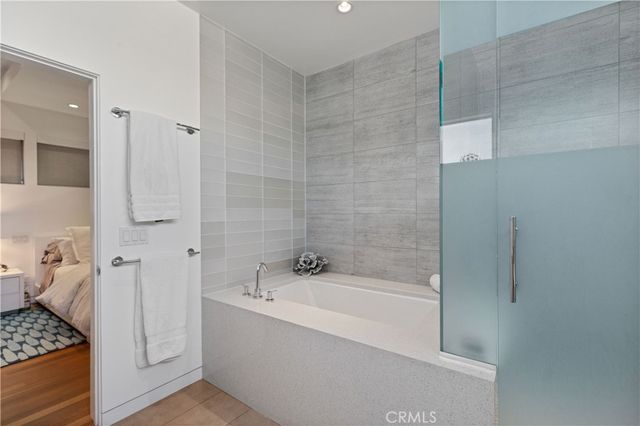 44 61st Place, Long Beach, CA 90803