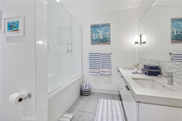 44 61st Place, Long Beach, CA 90803