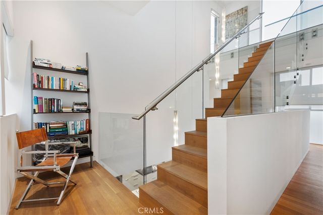 44 61st Place, Long Beach, CA 90803