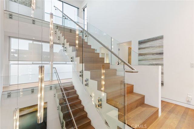 44 61st Place, Long Beach, CA 90803