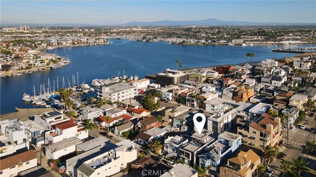 44 61st Place, Long Beach, CA 90803