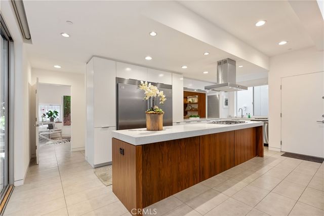 44 61st Place, Long Beach, CA 90803