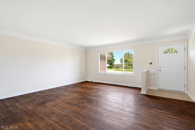 766 Radford Drive, Richmond Heights, OH 44143