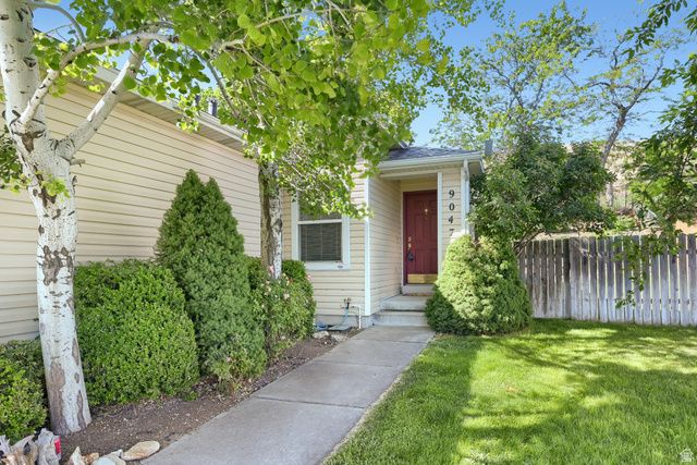 9047 W GALBREATH WAY, Magna, UT 84044