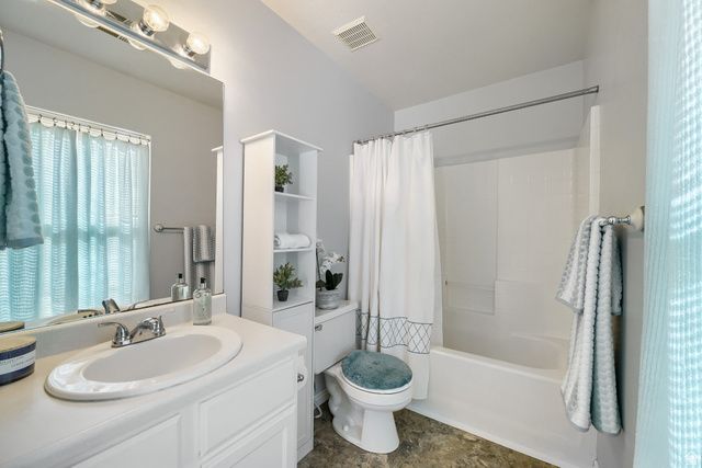 9047 W GALBREATH WAY, Magna, UT 84044