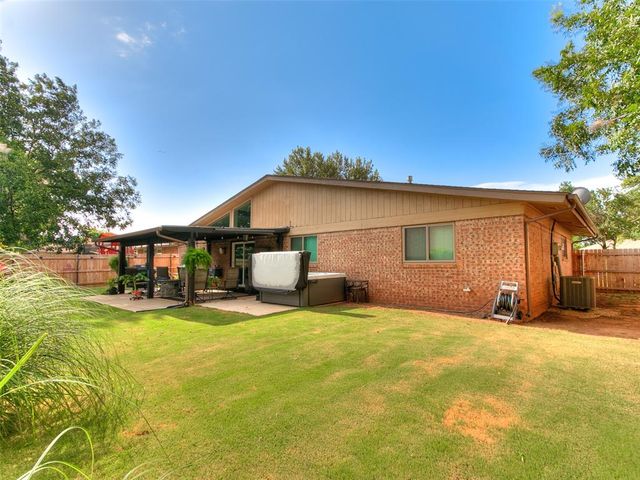 7921 NW 101st Street, Oklahoma City, OK 73162