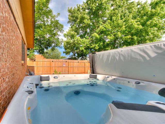 7921 NW 101st Street, Oklahoma City, OK 73162