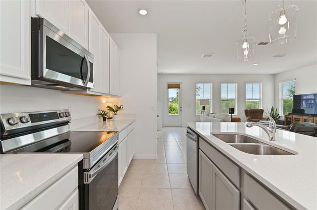 1754 SANIBEL DRIVE, Davenport, FL 33896