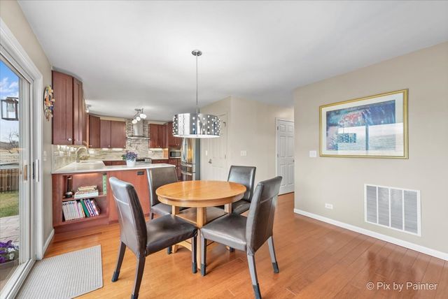 4902 Stillwater Road, Wonder Lake, IL 60097