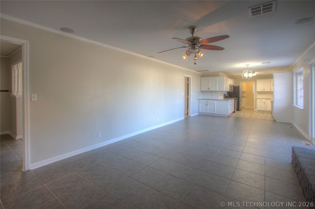 6635 E 54th Street, Tulsa, OK 74145